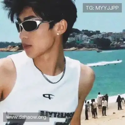 谢笛群